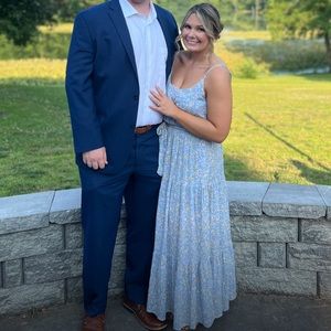 Lulus light blue floral maxi dress